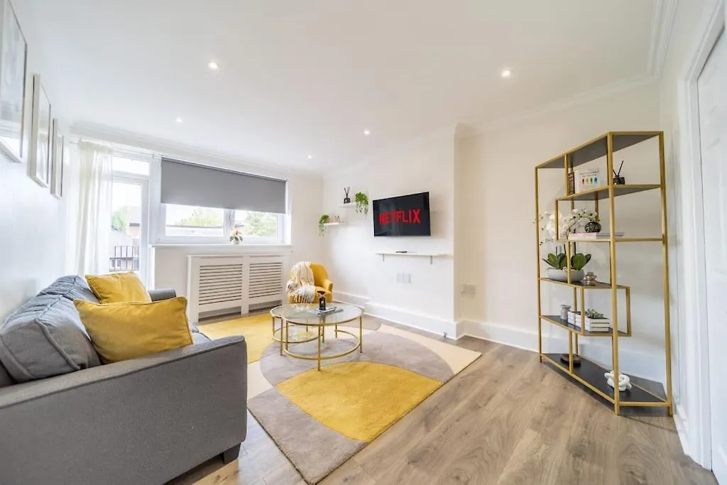 The Heart Of London Apartment