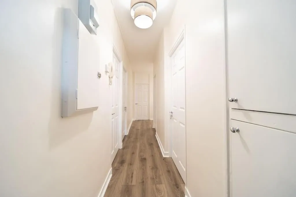 The Heart Of London Apartment